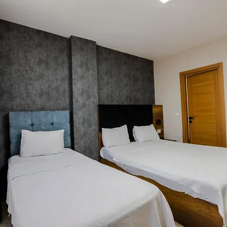 Hotel Acar Airport +plus *