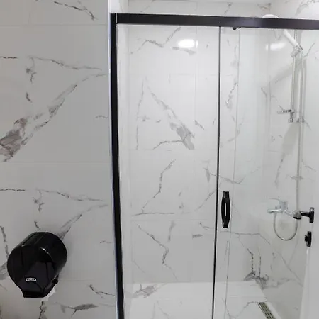 Hotel Acar Airport +plus Arnavutkoy