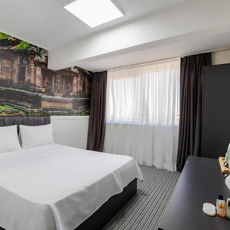 Hotel Acar Airport +plus *