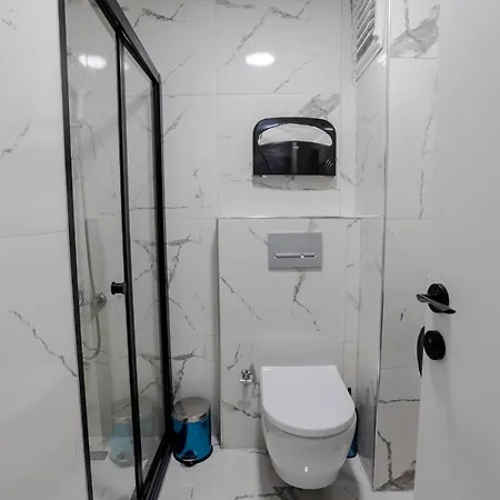 Hotel Acar Airport +plus