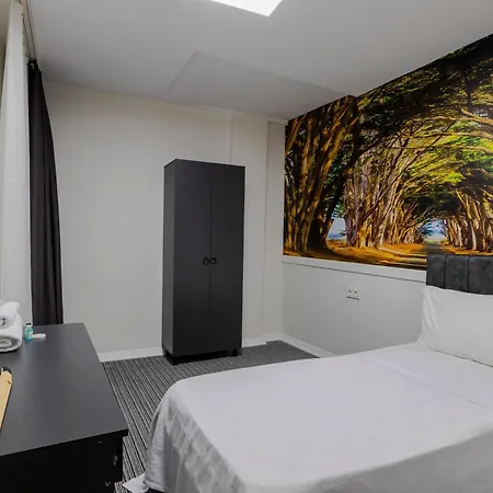 Acar Airport +plus Hotel *