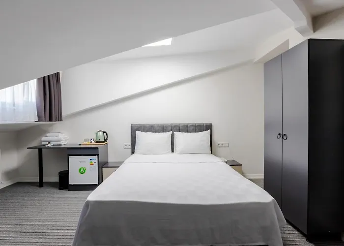 Acar Airport +plus Otel *