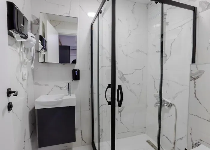 Acar Airport +plus *