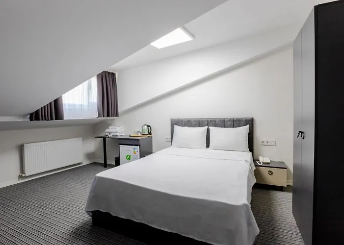 Otel Acar Airport +plus *